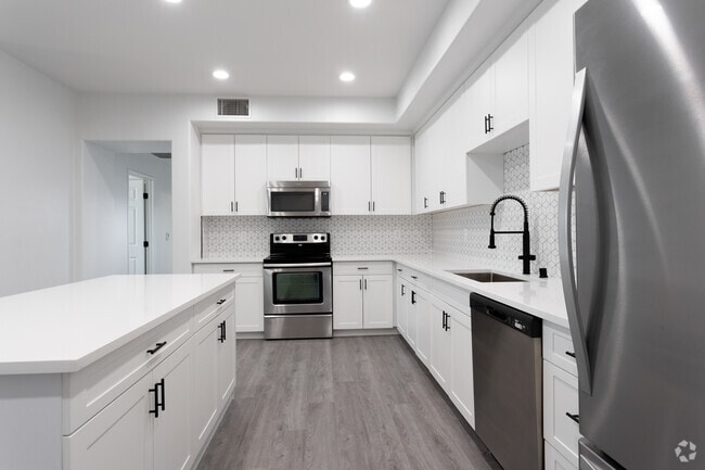 Interior Photo - Placita Luxe