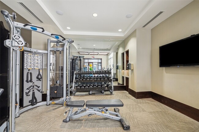 Building Photo - 9870 Gaylord Dr