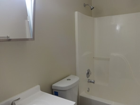 Building Photo - 7066 Bryemar Dr