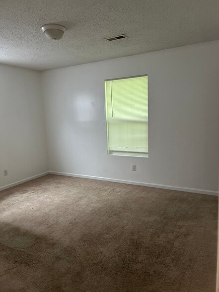 Building Photo - 3103 Ross Ave