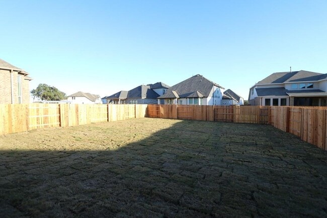 Building Photo - 109 White Magnolia Cv