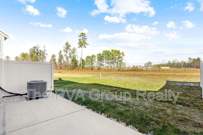 Building Photo - 12537 Petrel Crossing