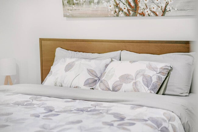 Building Photo - 3202 NW Division St