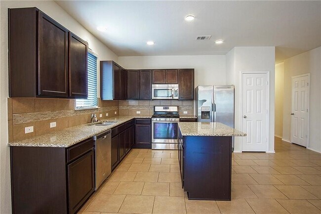 Building Photo - 7200 Longford Trail
