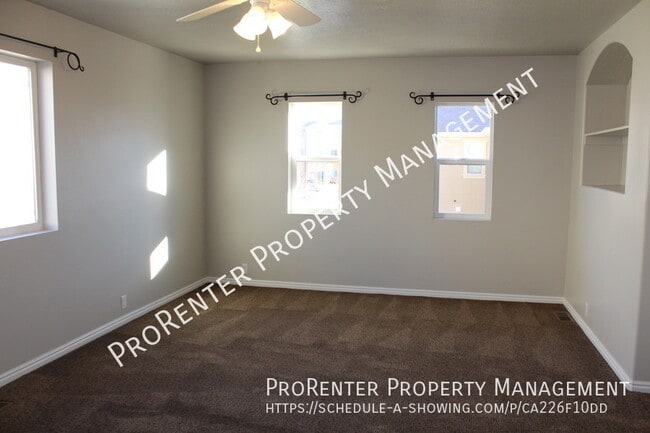 Building Photo - 1412 E 6125 S