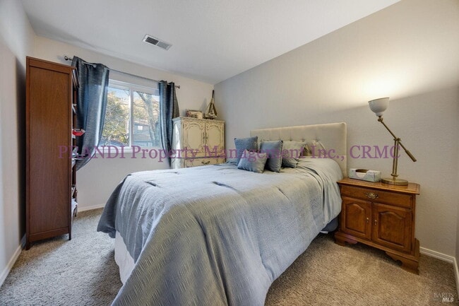 Building Photo - 85 Gazania Ct