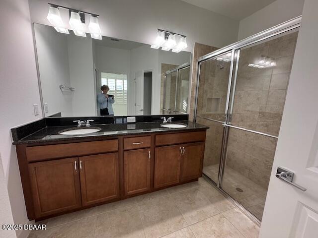 Building Photo - 414 Parrot Ln