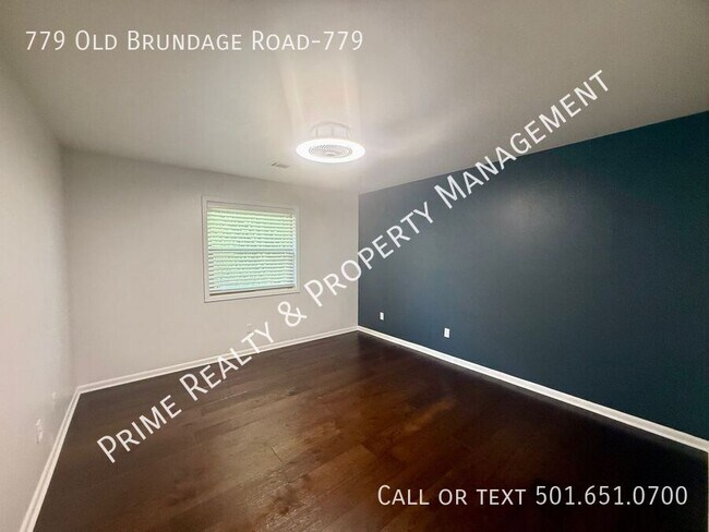 Building Photo - 779 Old Brundage Rd