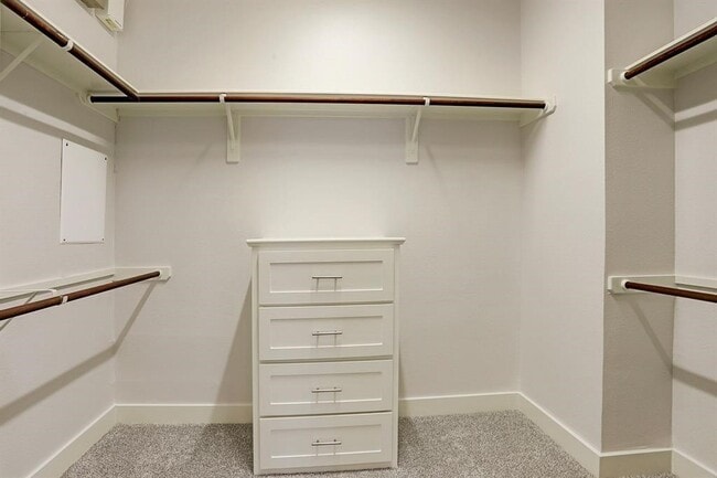 Building Photo - 1203 Detering St