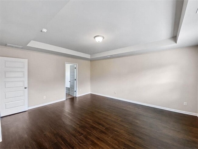 Building Photo - 462 Fredrick Dr