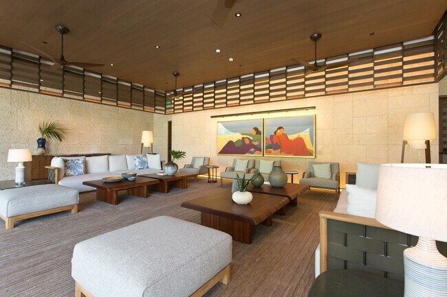 Building Photo - Victoria Place 2705 - Sophisticated 1BR