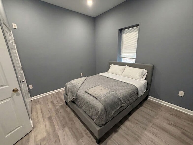 Building Photo - 1612 Cecil B. Moore Ave