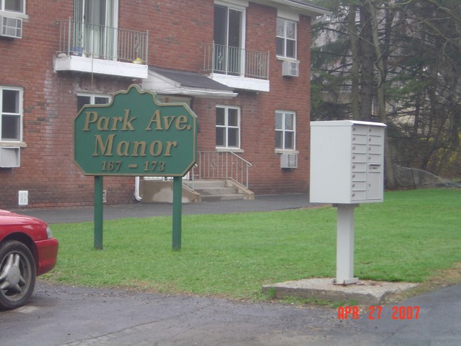 Building Photo - Park Avenue Manor Apartments