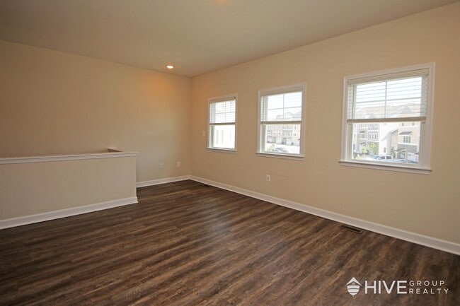 Building Photo - 1423 Palomino Trl