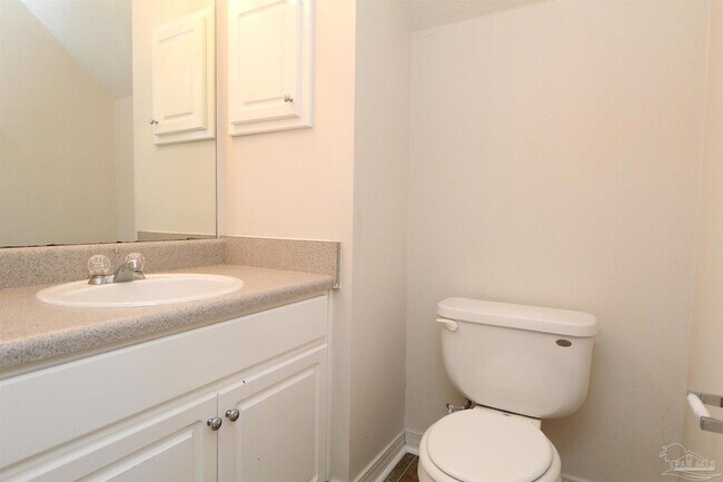 Building Photo - 6209 Cottage Woods Dr