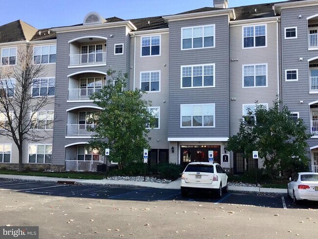 Building Photo - 118 Masterson Ct