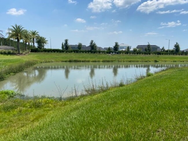 Building Photo - Beautiful 4 Bedroom Home in Amazing Wesley...