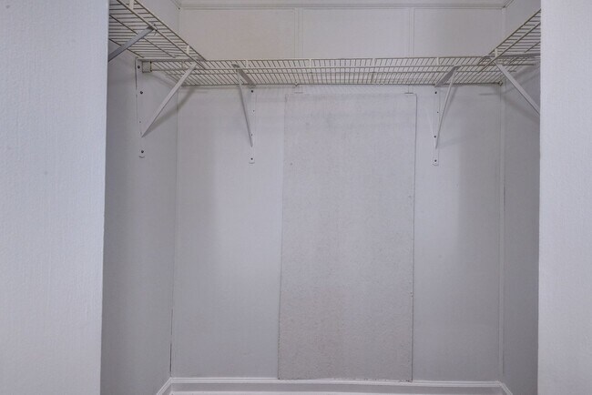 Building Photo - 129 Briar Ln