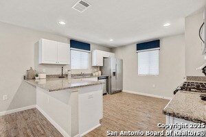 Building Photo - 10439 Legacy Hl