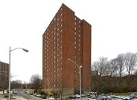 Building Photo - 75 East Ave