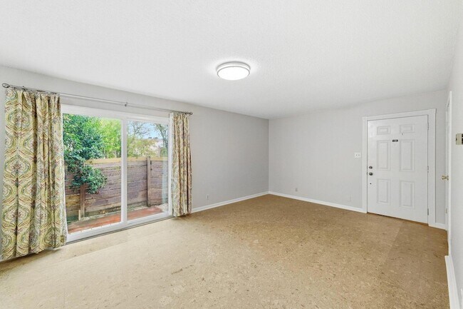 Building Photo - 7801 Shoal Creek Blvd