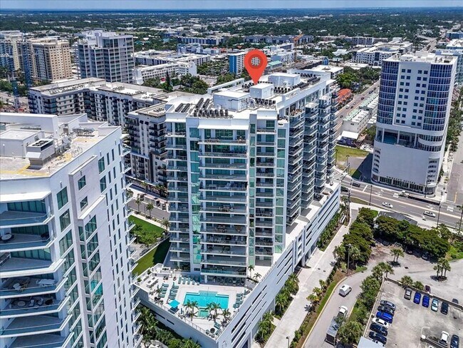 Building Photo - 301 Quay Commons Dr