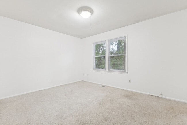 Building Photo - 9520 Mooregate Ct