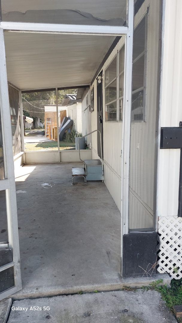 Building Photo - 6025 New Tampa Hwy