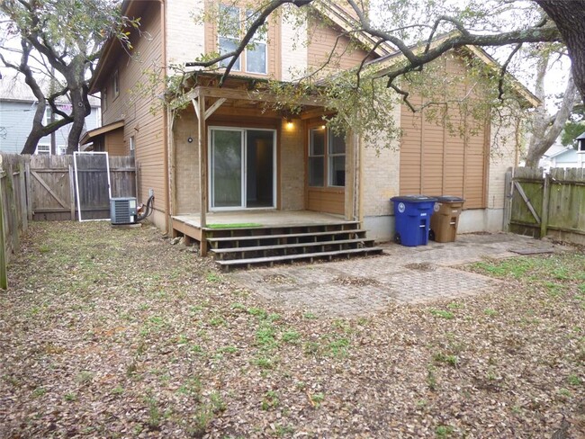 Building Photo - 8410 Fathom Cir