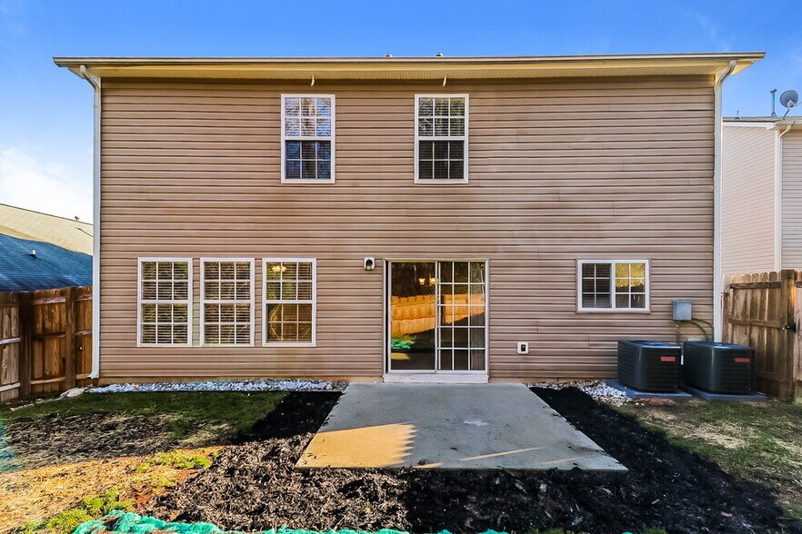 Building Photo - 133 Georgetowne Dr