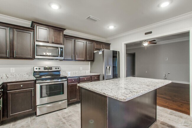 Building Photo - 2470 Bentley Oaks Dr