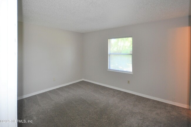 Building Photo - 10930 Whitly Ct