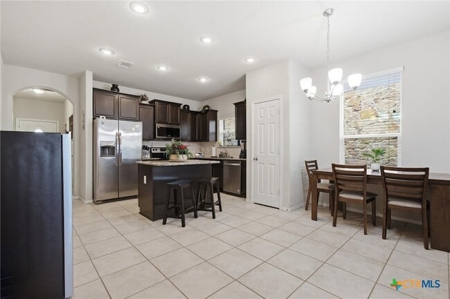 Building Photo - 3313 Parkmill Dr