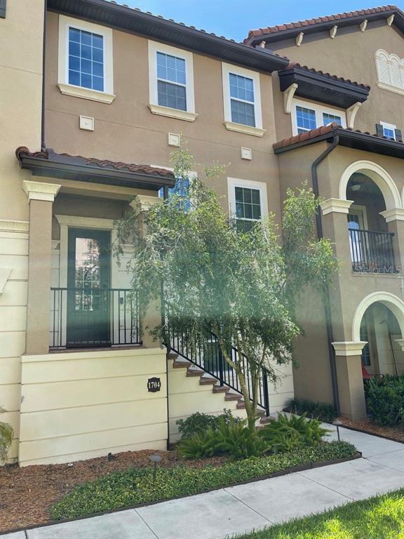 Building Photo - 1704 Lobelia Dr