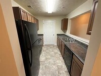 Building Photo - 1202 Fairington Club Dr