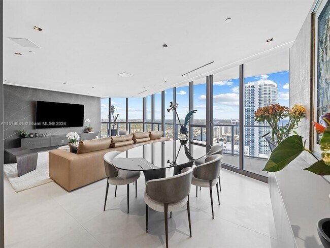 Building Photo - 3101 S Ocean Dr