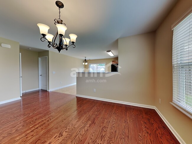 Building Photo - 3540 Harpeth Springs Dr