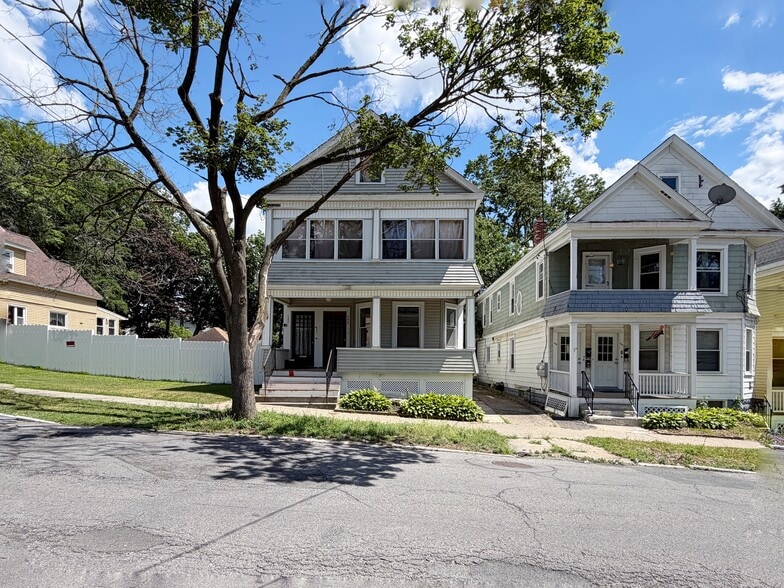 Building Photo - 250 Elm St