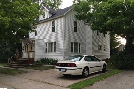 307 S Lansing duplex - 307 S Lansing St