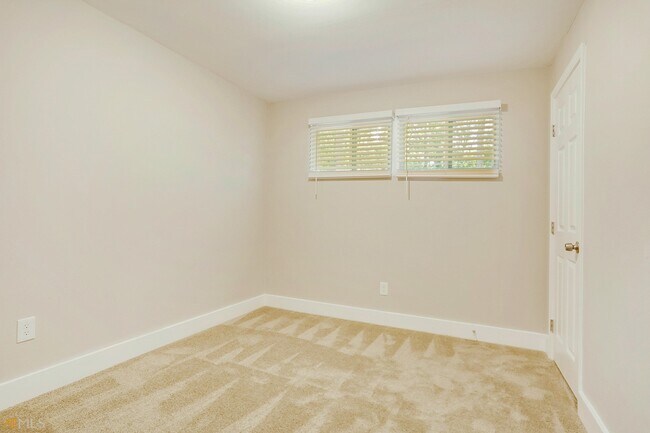 Building Photo - 2597 Dale Creek Dr NW