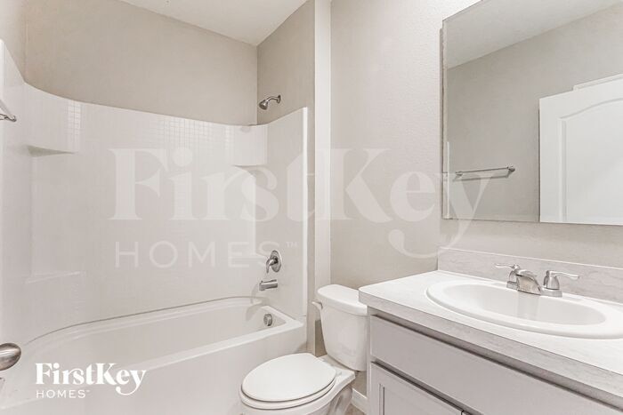 Building Photo - 1025 Preserve Dr