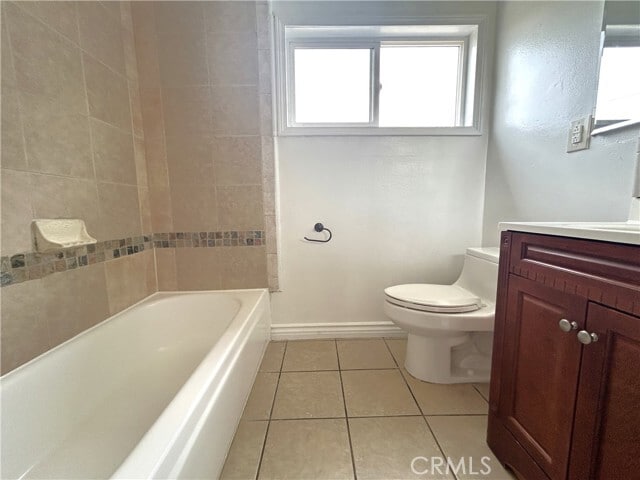 Building Photo - 811 Drake Ave