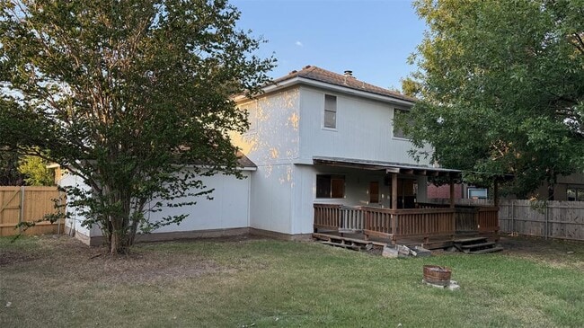Building Photo - 1813 Lantana Dr