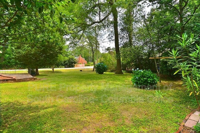 Building Photo - 901 Indigo Ave