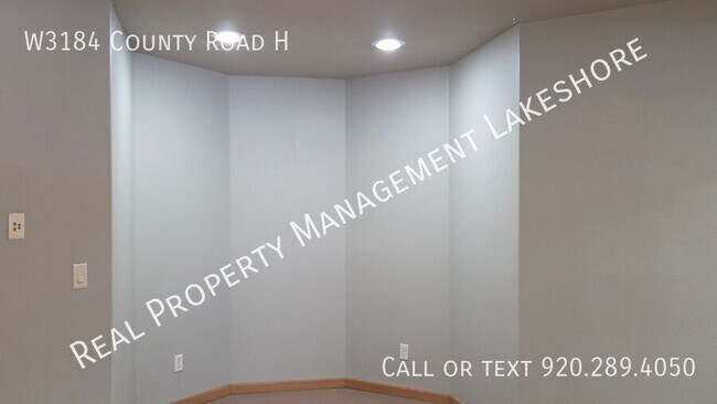 Building Photo - W3184 County Rd H