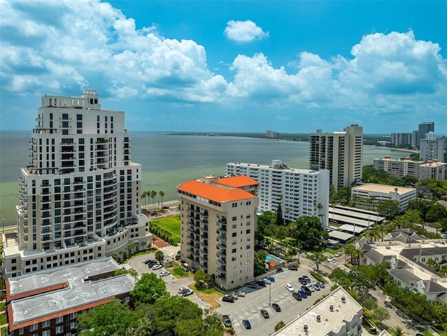 Building Photo - 2109 Bayshore Blvd