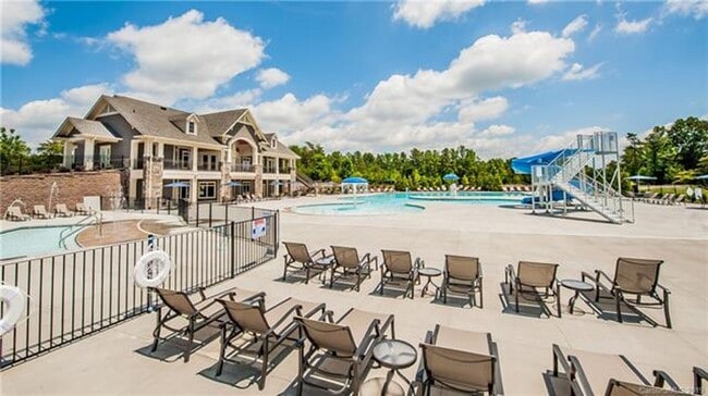 Building Photo - This Almost New Construction home, with 5 bedrooms & 4 baths