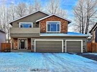 Building Photo - 1022 Northpointe Bluff Dr