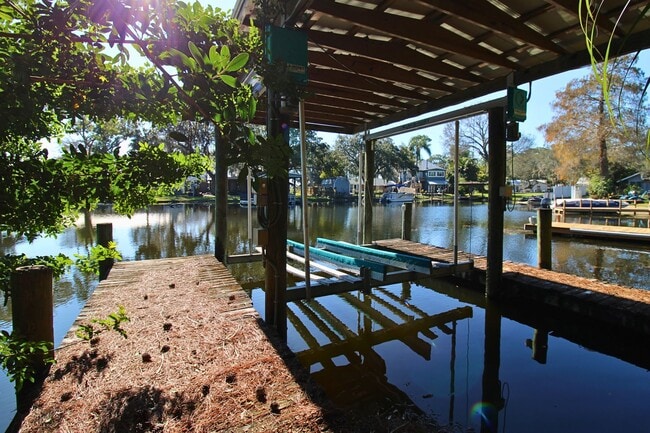 Building Photo - Mediterranean-Style Waterfront Home on Lake Tarpon- 3bed|2bath