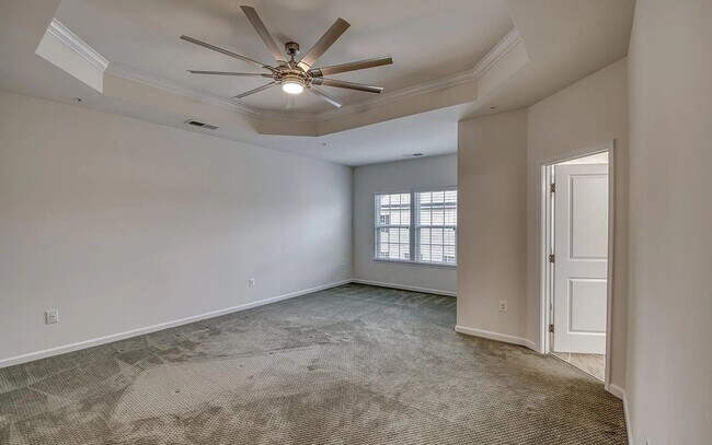 Building Photo - 4906 Small Gains Wy